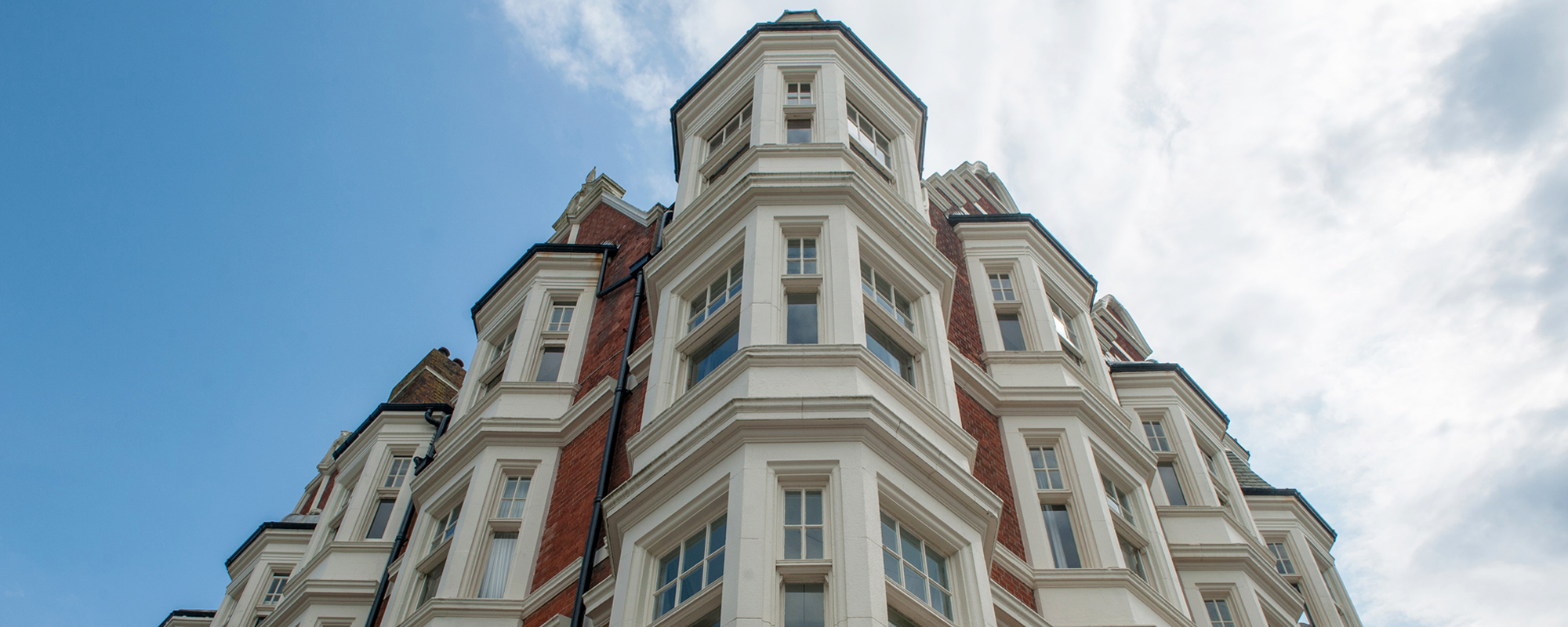 Sliders-Gwydyr-Mansions-01-2000x800px